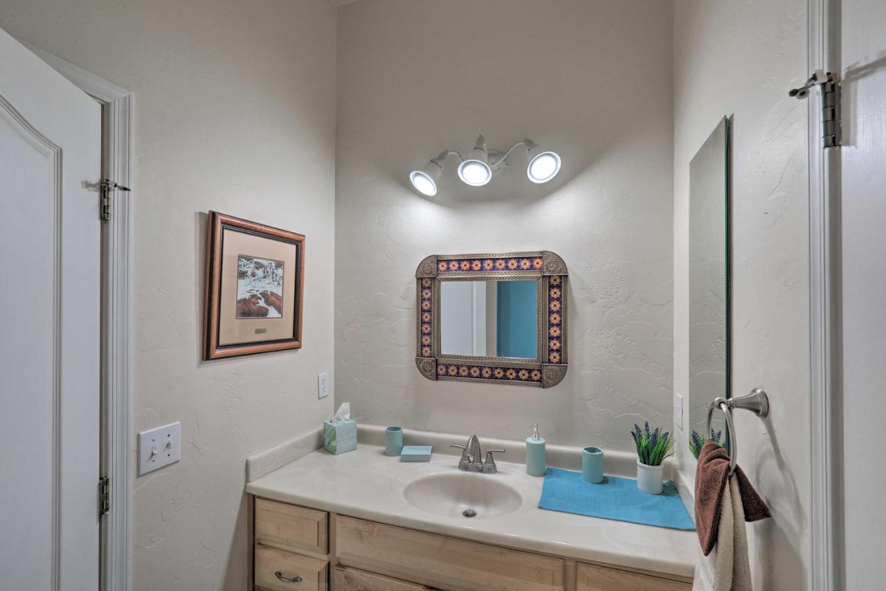 Desert Gem with Patio&Grill, Near Oracle St Park! Exterior foto